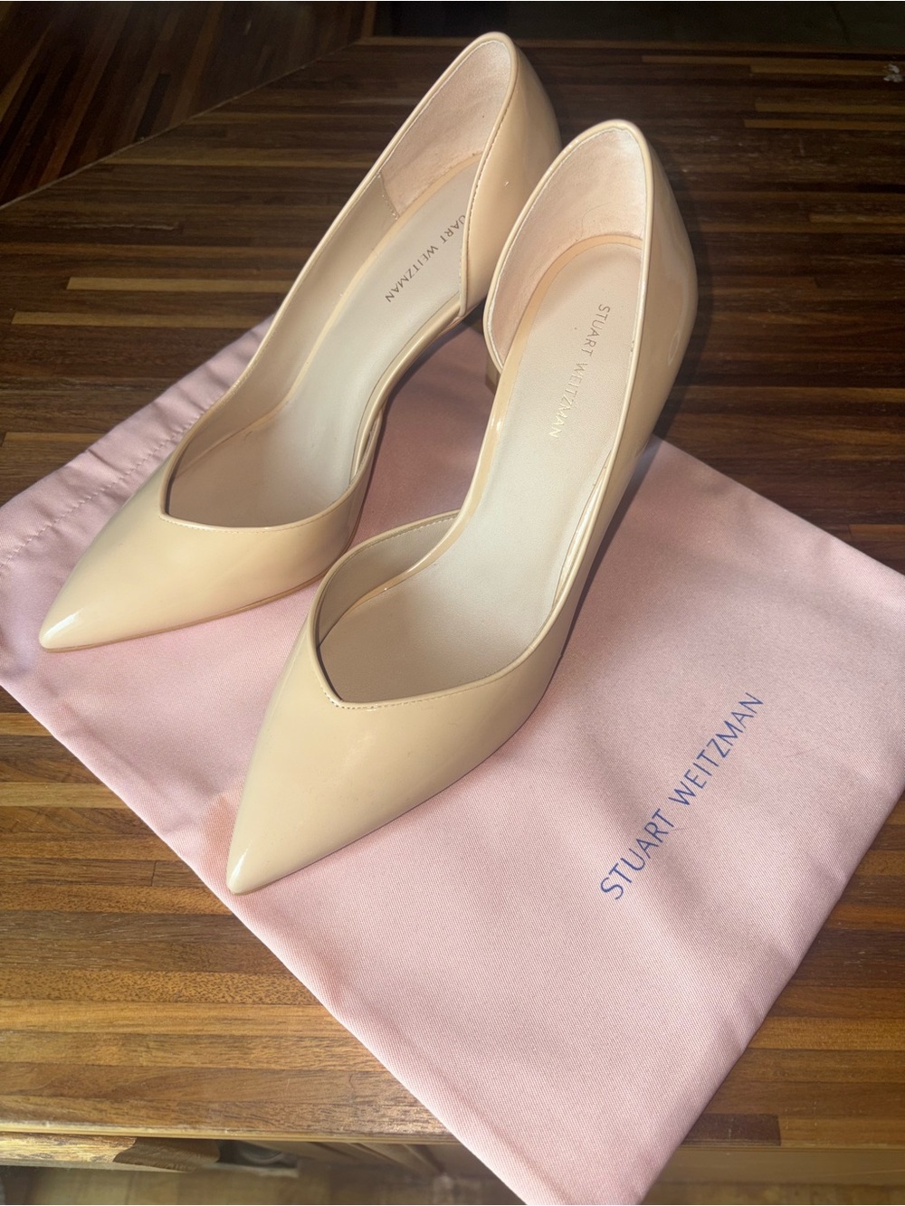 Stuart Weitzman Beige Patent Leather Pointed-Toe Pumps